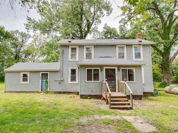 101 S Hamilton Street , Otterville, IL 62052
