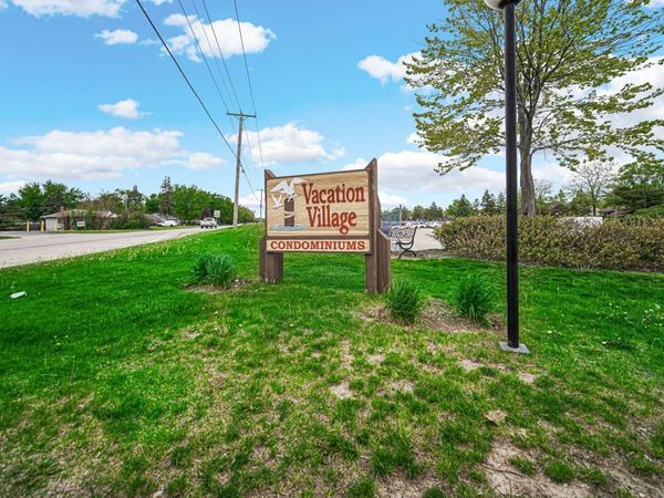 23 Jamaica Colony Street , Unit 2, Fox Lake, IL 60020