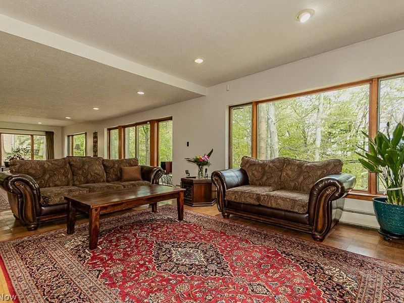 6811 Drexel Drive, Seven Hills, OH 44131 Photo 16