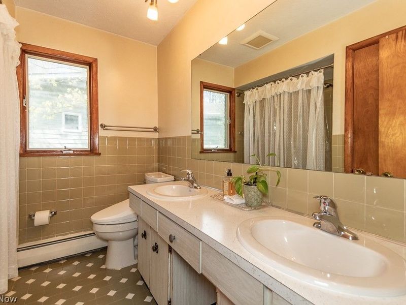 6811 Drexel Drive, Seven Hills, OH 44131 Photo 31