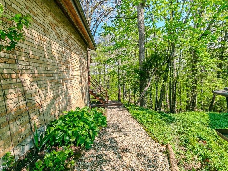 6811 Drexel Drive, Seven Hills, OH 44131 Photo 45
