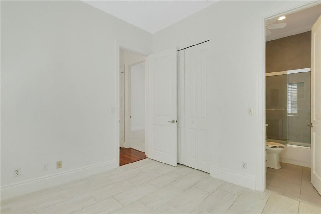 180 NE 6th Avenue, Unit F, Delray Beach, FL 33483 Photo