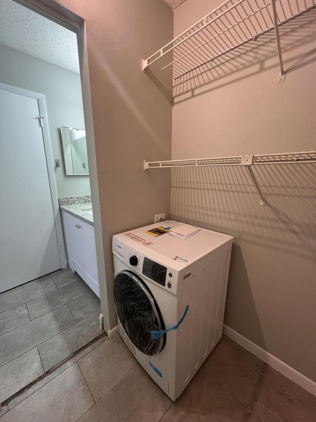 700 Executive Center Drive, Unit 23, West Palm Beach, FL 33401 Photo