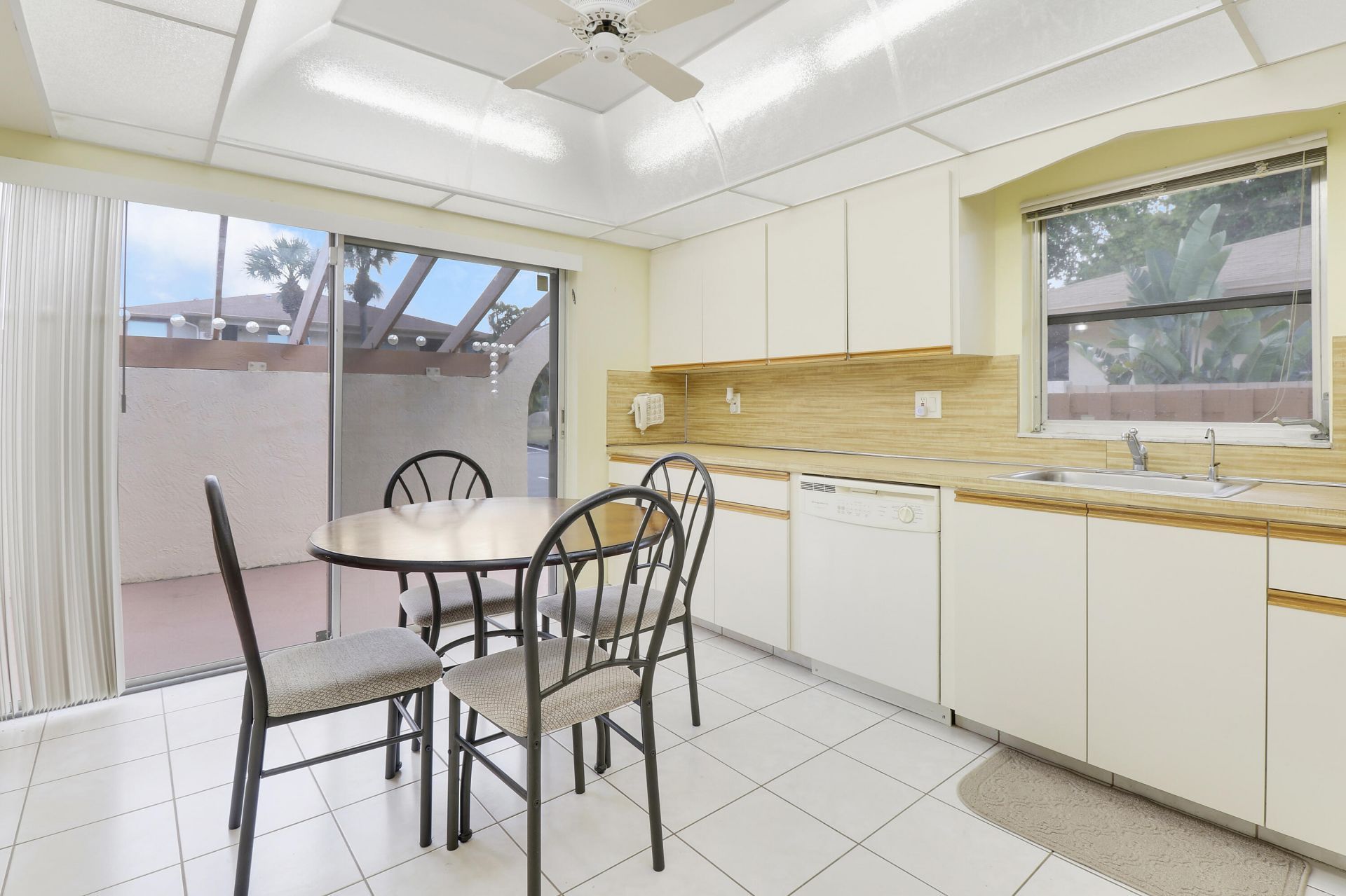 13759 Date Palm Court, Unit A, Delray Beach, FL 33484 Photo