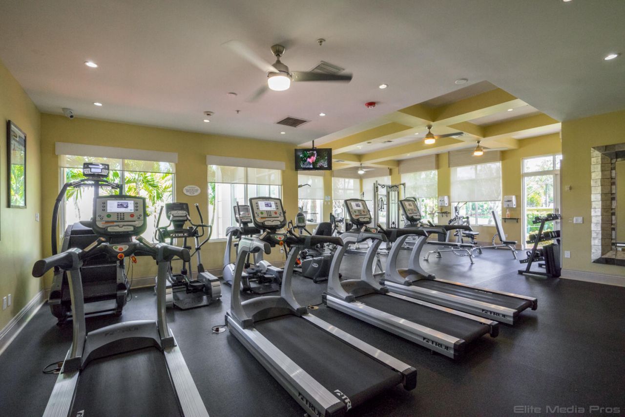 2926 E Fontana Court, Royal Palm Beach, FL 33411 Photo