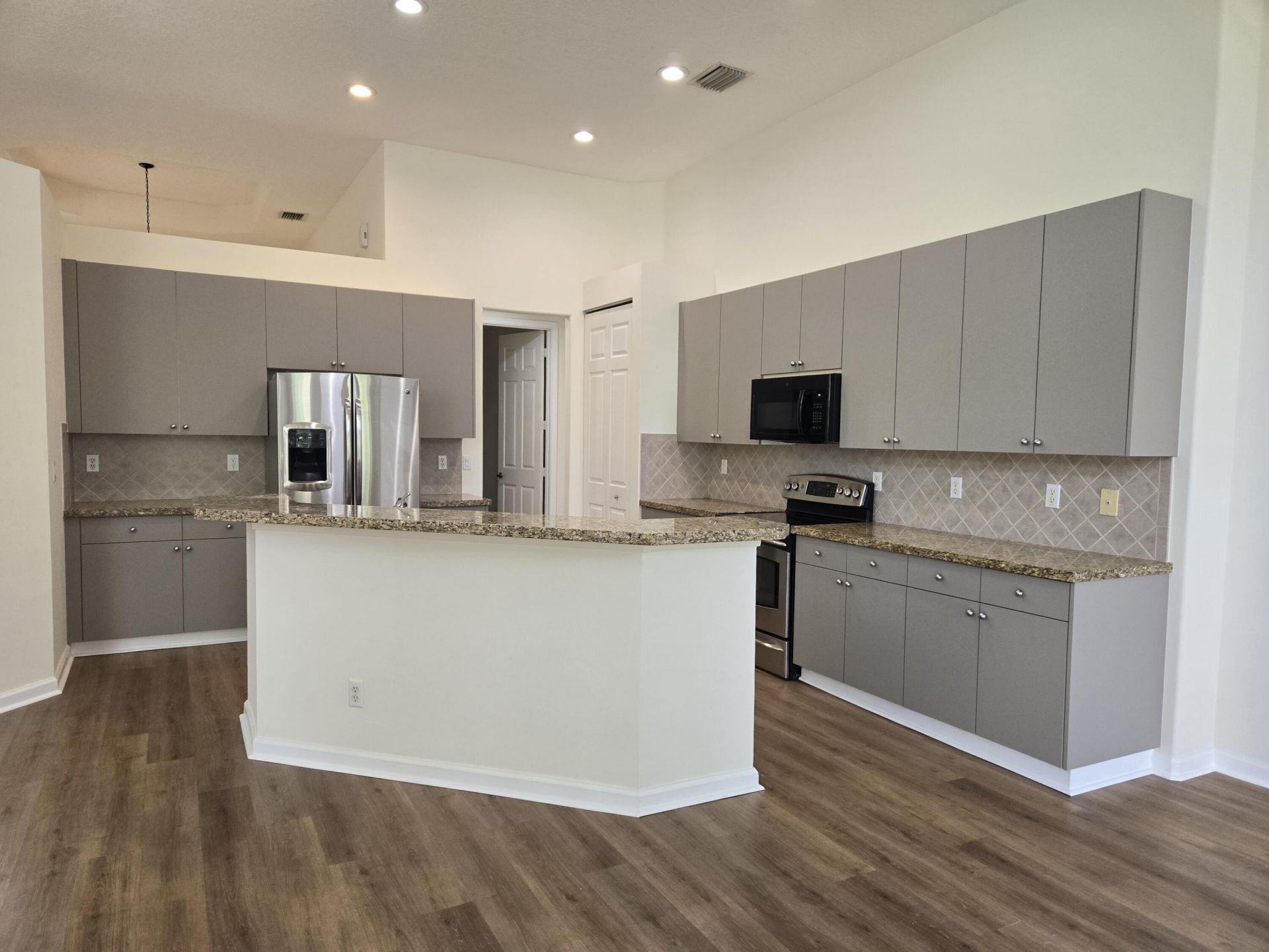 2926 E Fontana Court, Royal Palm Beach, FL 33411 Photo