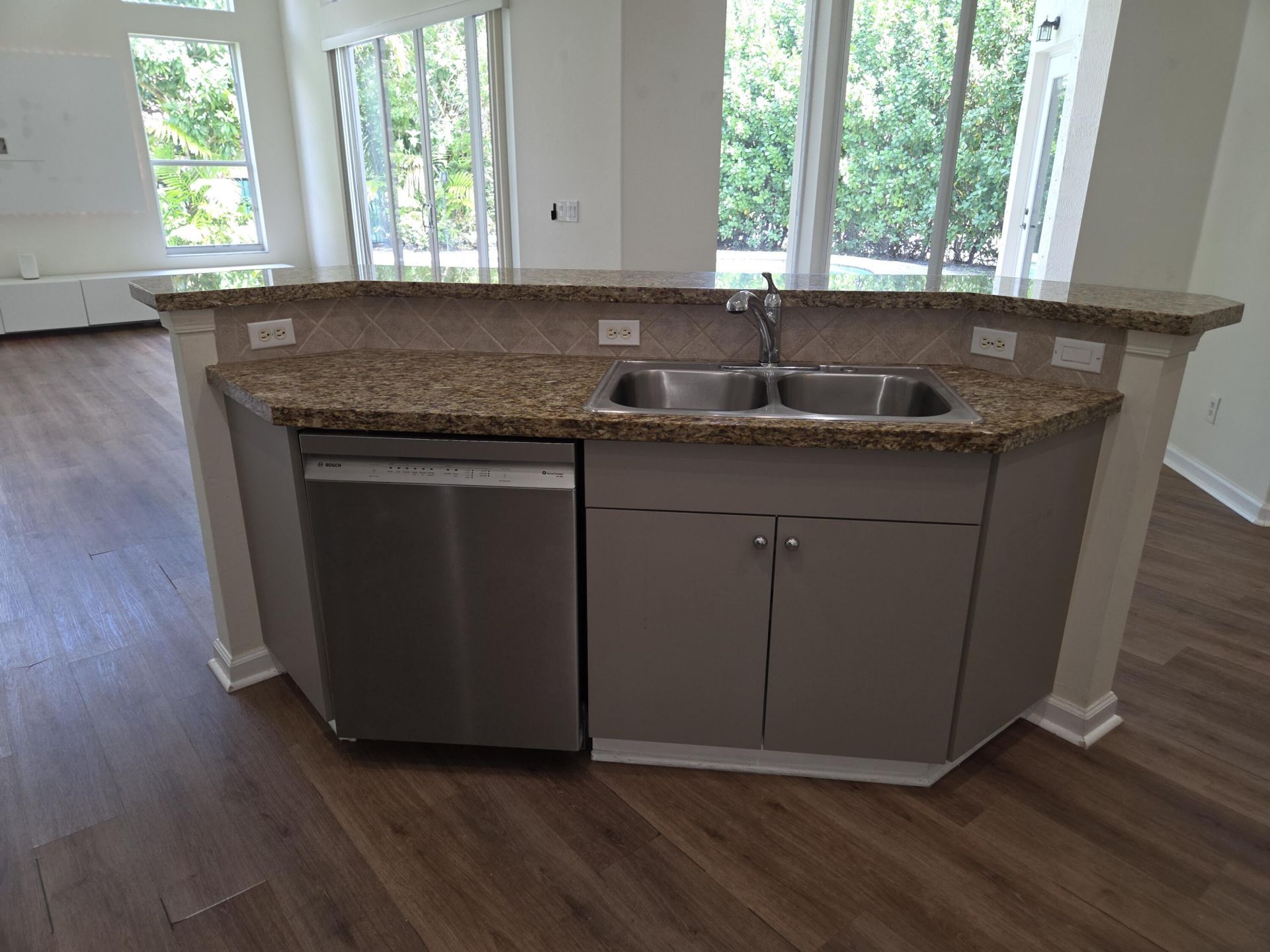 2926 E Fontana Court, Royal Palm Beach, FL 33411 Photo