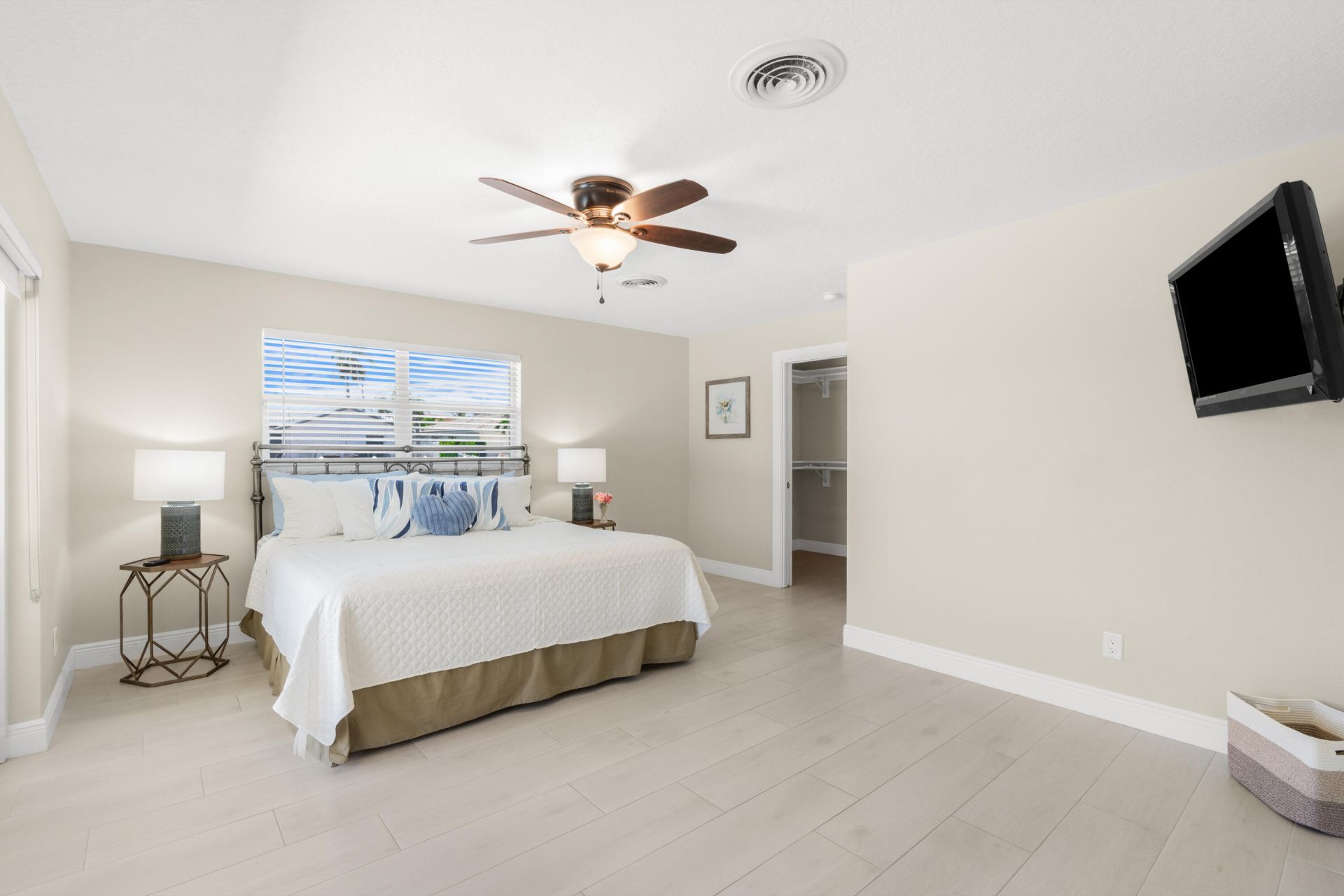 2820 NE 59th Street, Fort Lauderdale, FL 33308 Photo