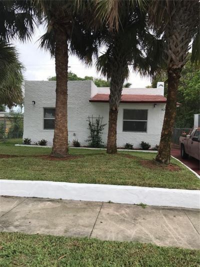 624 51st Street, West Palm Beach, FL 33407 Photo