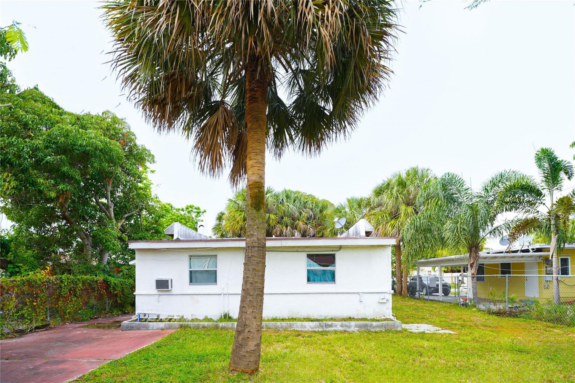624 51st Street, West Palm Beach, FL 33407 Photo