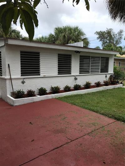 624 51st Street, West Palm Beach, FL 33407 Photo