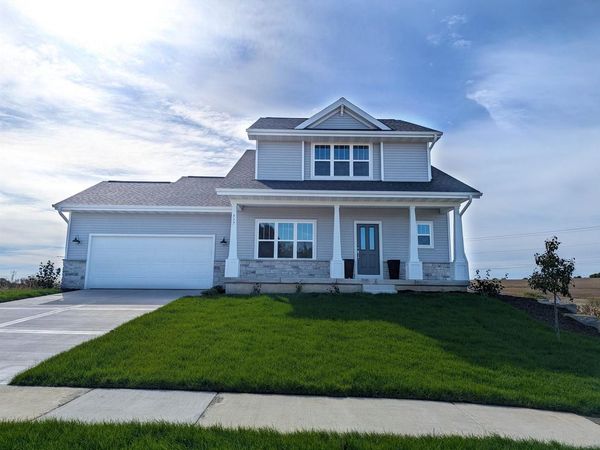 517 Spindrift Street, Mount Horeb, WI 53572