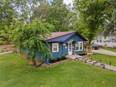 904 St Louis Avenue, Excelsior Springs, MO 64024