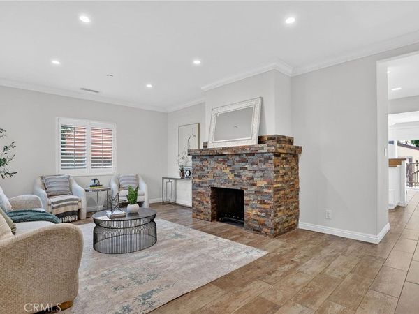 1786 Asbury Drive, Pasadena, CA 91104