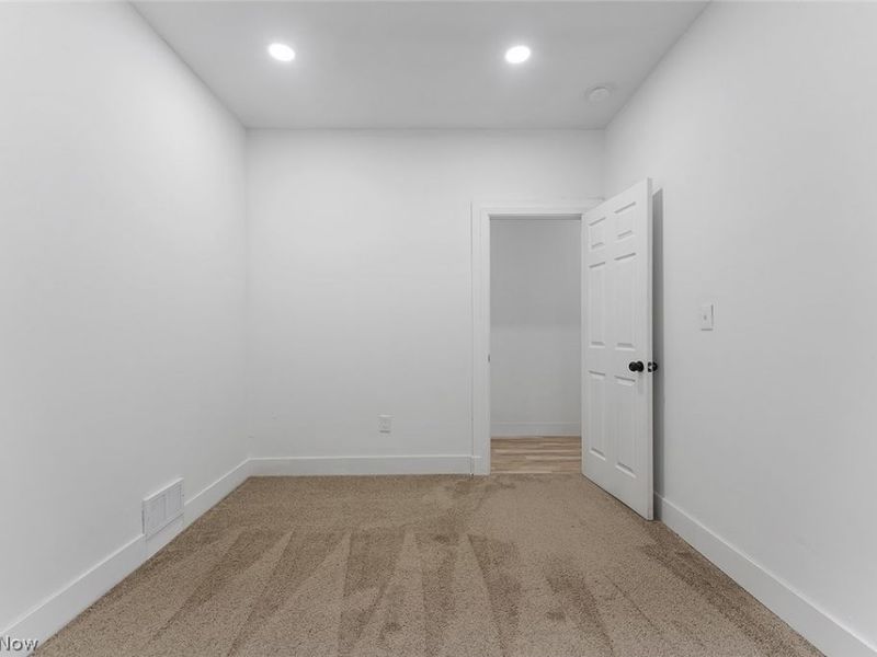 7609 Superior Avenue, Cleveland, OH 44103 Photo 18