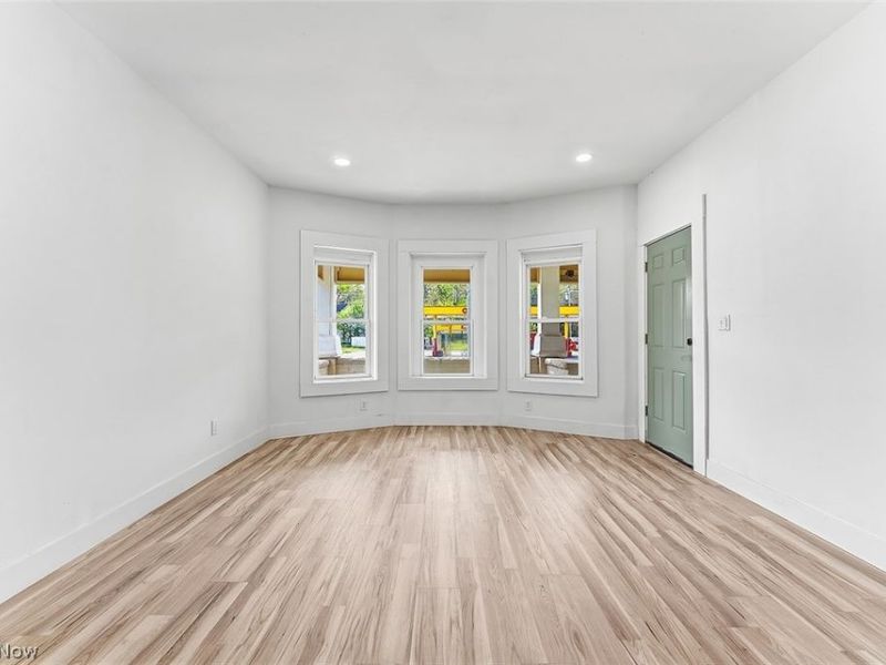 7609 Superior Avenue, Cleveland, OH 44103 Photo 21