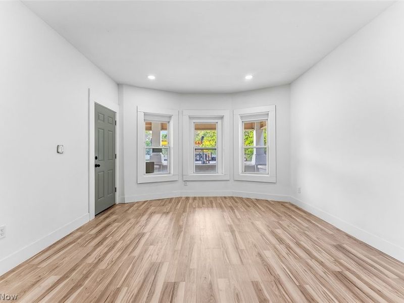 7609 Superior Avenue, Cleveland, OH 44103 Photo 30