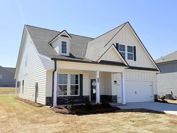 71 Cochin Drive , Statham, GA 30666