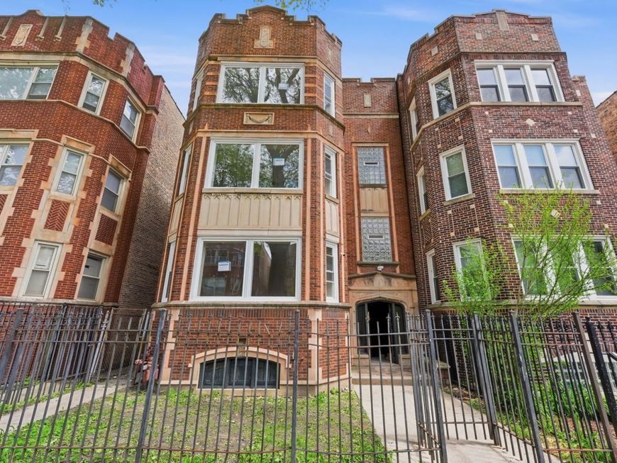Main Photo