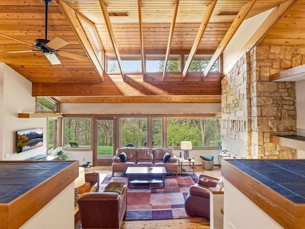 W10383 879th Avenue , River Falls, WI 54022