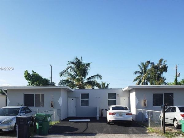 2929 NW 88th St , Unit 4, Miami, FL 33147