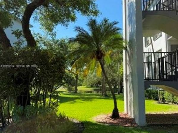400 SW 134th Way , Unit 103F, Pembroke Pines, FL 33027
