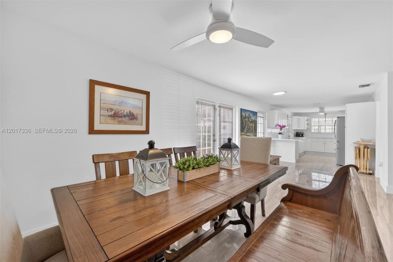 9315 SW 172nd Ter, Palmetto Bay, FL 33157 Photo