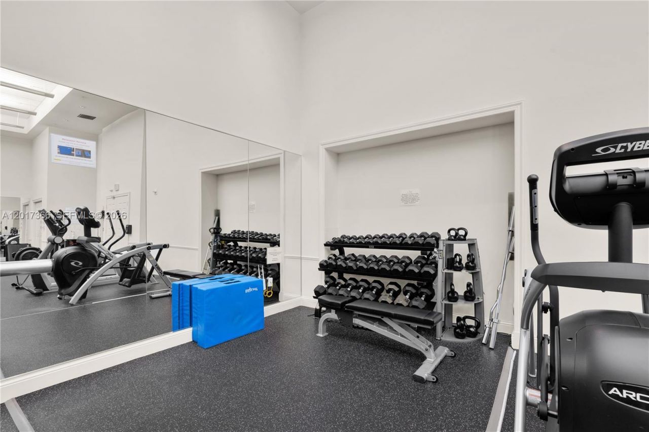 1300 Ponce De Leon Blvd , Unit 703, Coral Gables, FL 33134 Photo