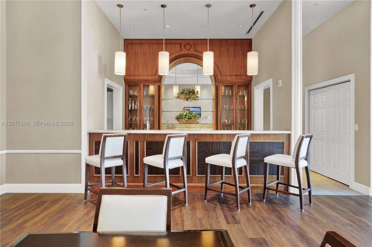 1300 Ponce De Leon Blvd , Unit 703, Coral Gables, FL 33134 Photo
