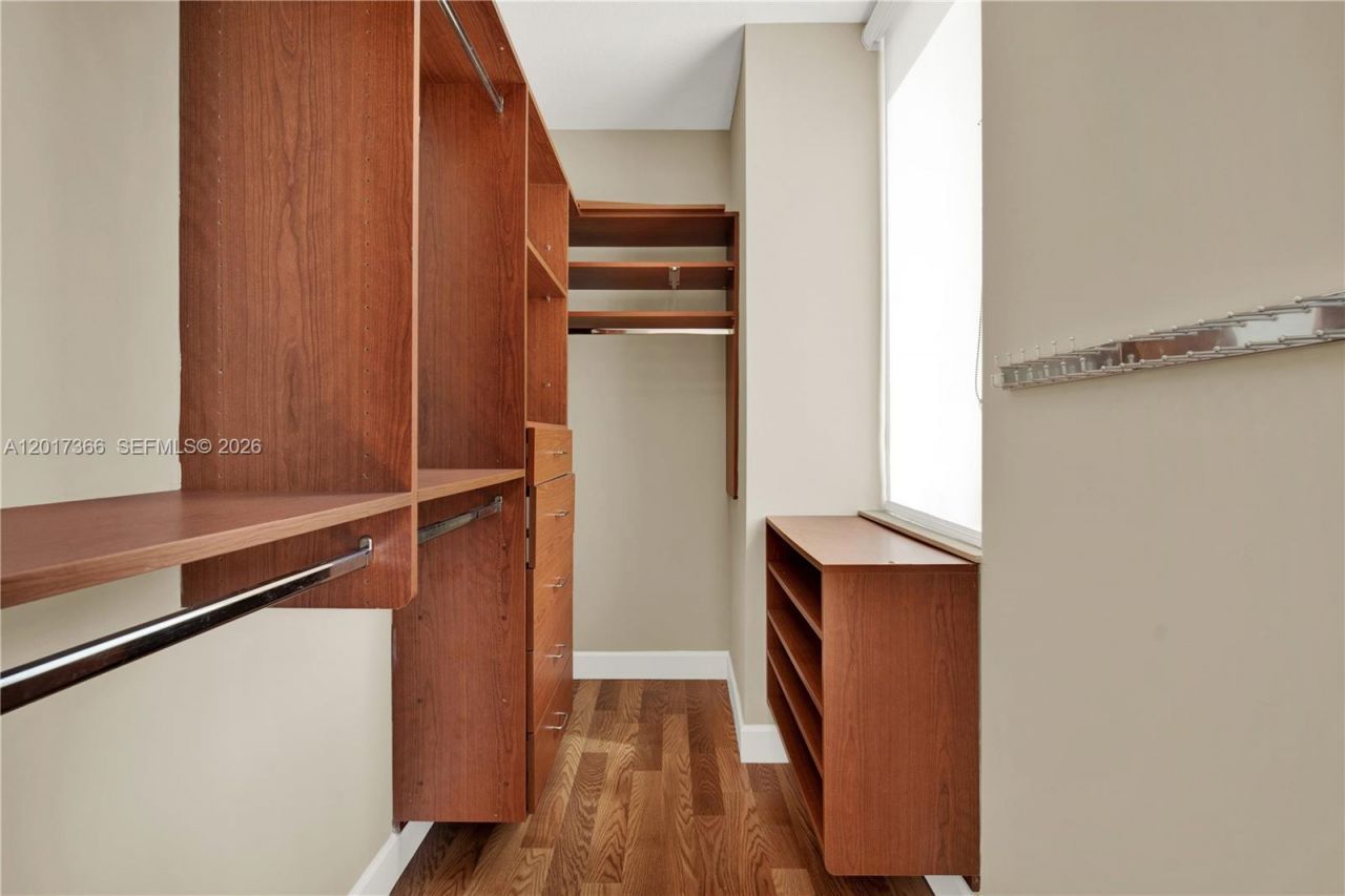1300 Ponce De Leon Blvd , Unit 703, Coral Gables, FL 33134 Photo