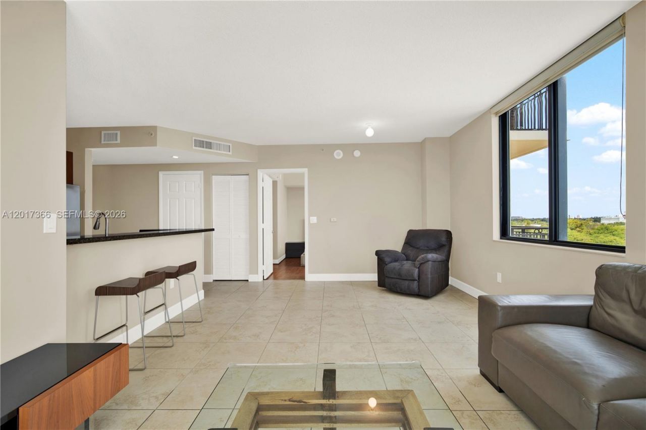 1300 Ponce De Leon Blvd , Unit 703, Coral Gables, FL 33134 Photo