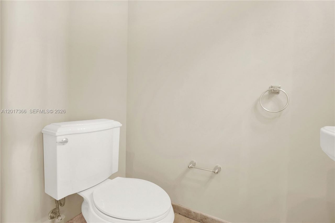 1300 Ponce De Leon Blvd , Unit 703, Coral Gables, FL 33134 Photo