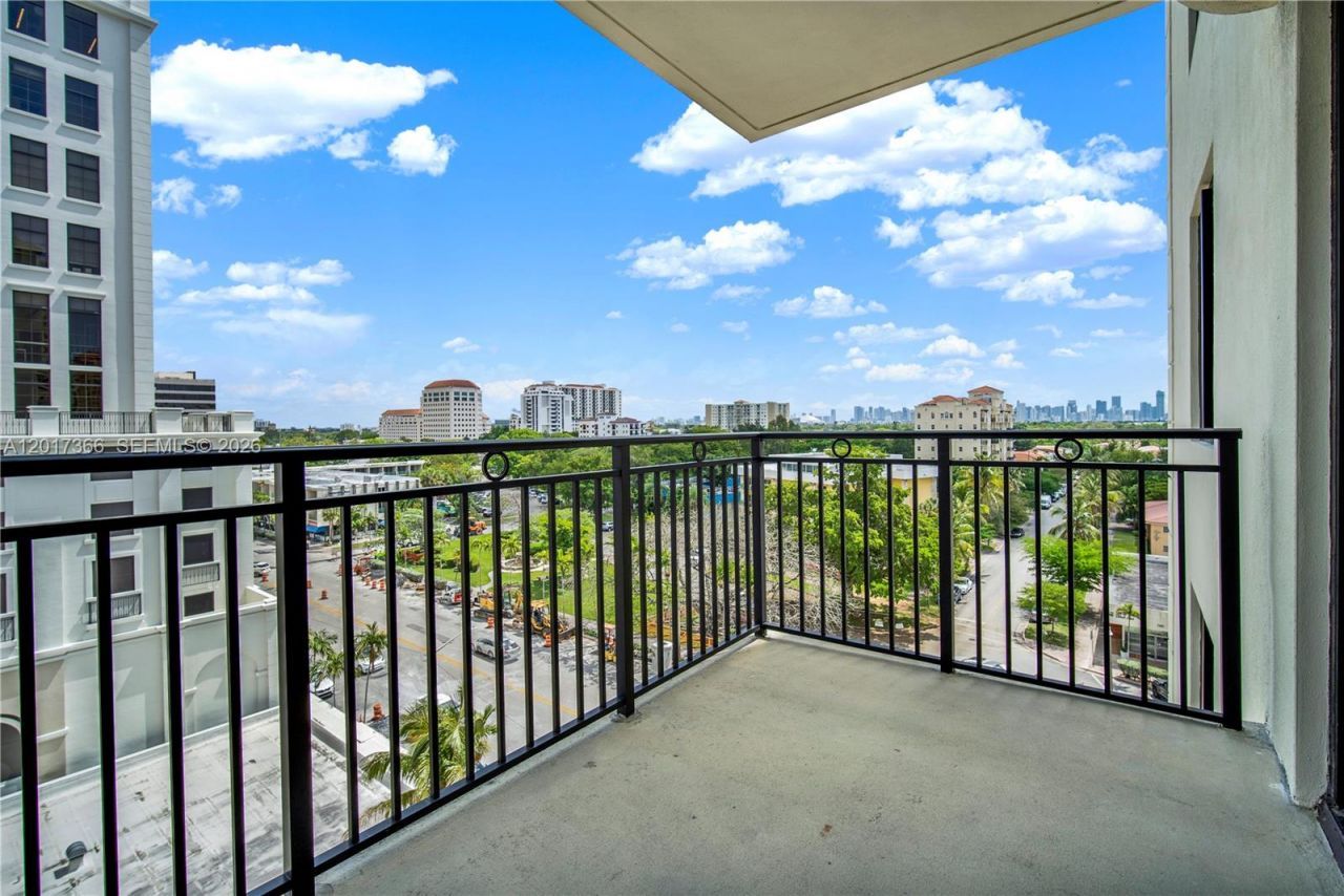 1300 Ponce De Leon Blvd , Unit 703, Coral Gables, FL 33134 Photo