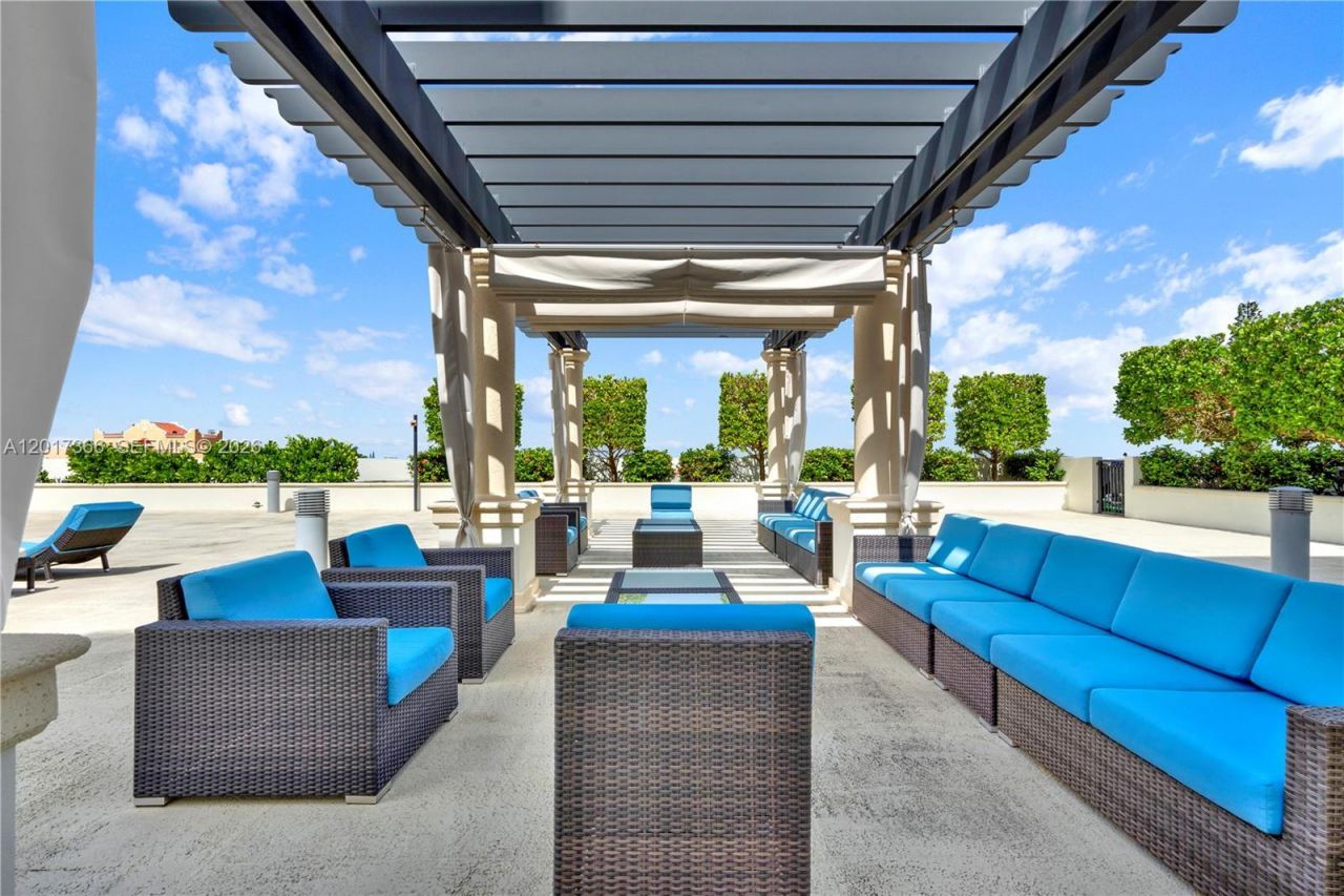 1300 Ponce De Leon Blvd , Unit 703, Coral Gables, FL 33134 Photo