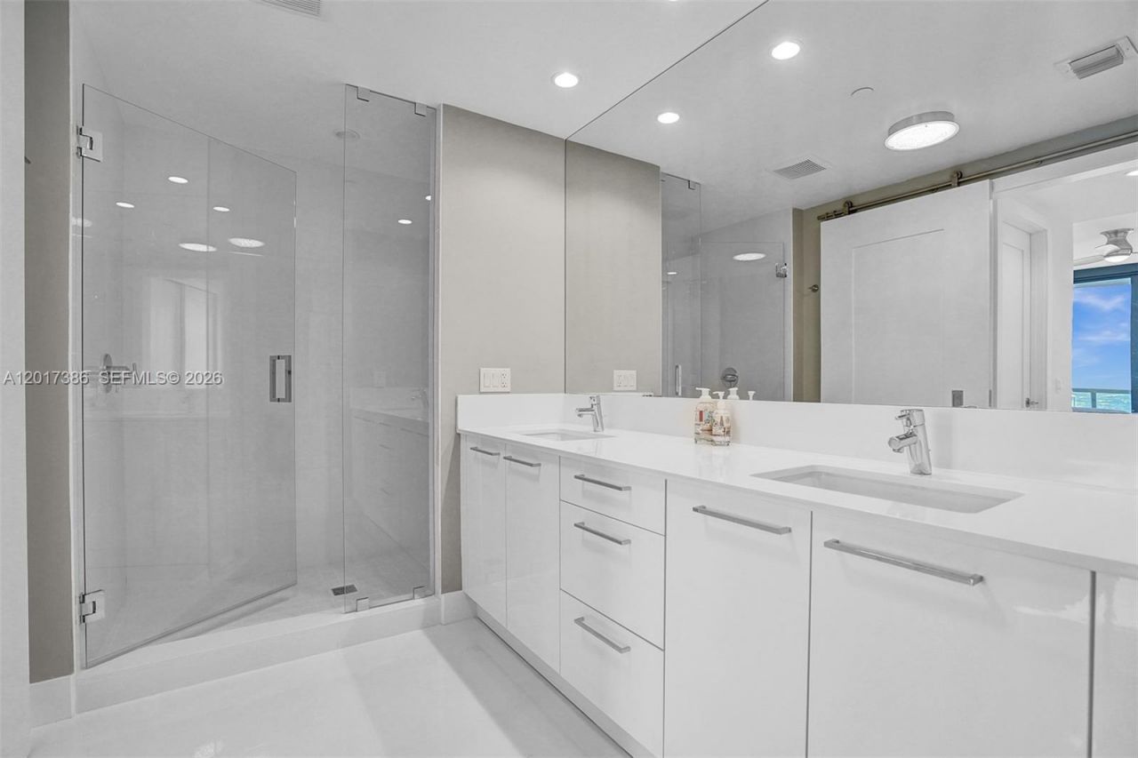 100 E Las Olas Blvd , Unit 3602, Fort Lauderdale, FL 33301 Photo