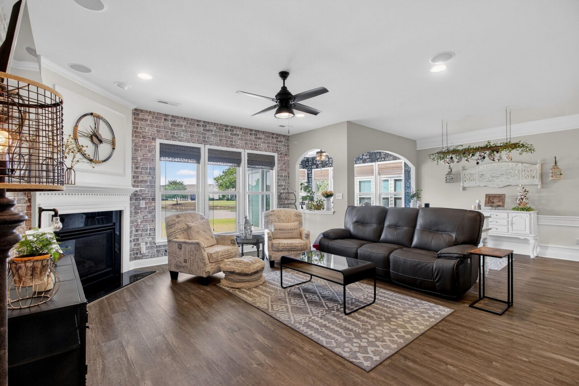 510 Tranquil Waters Way Photo 10