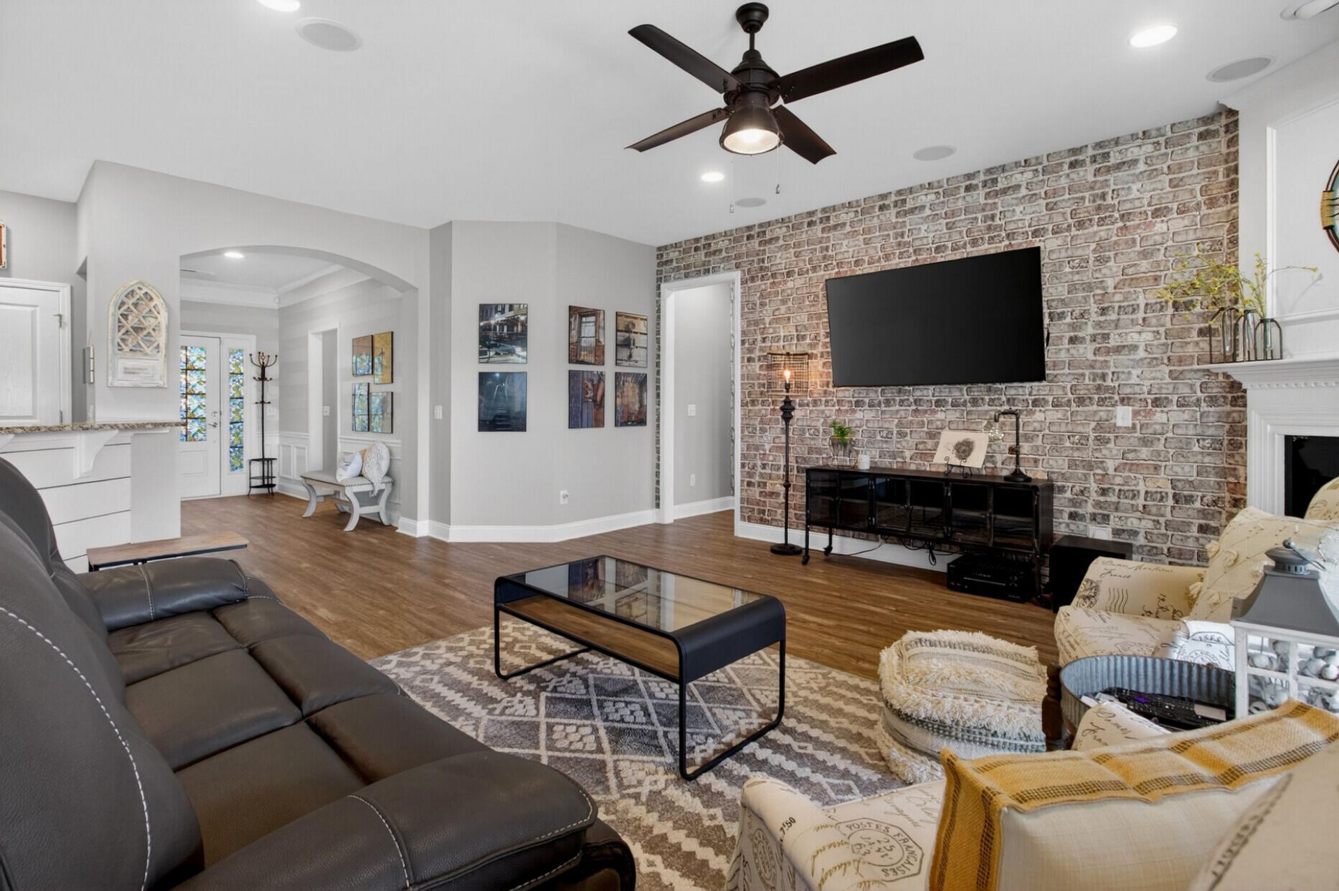 510 Tranquil Waters Way Photo 12