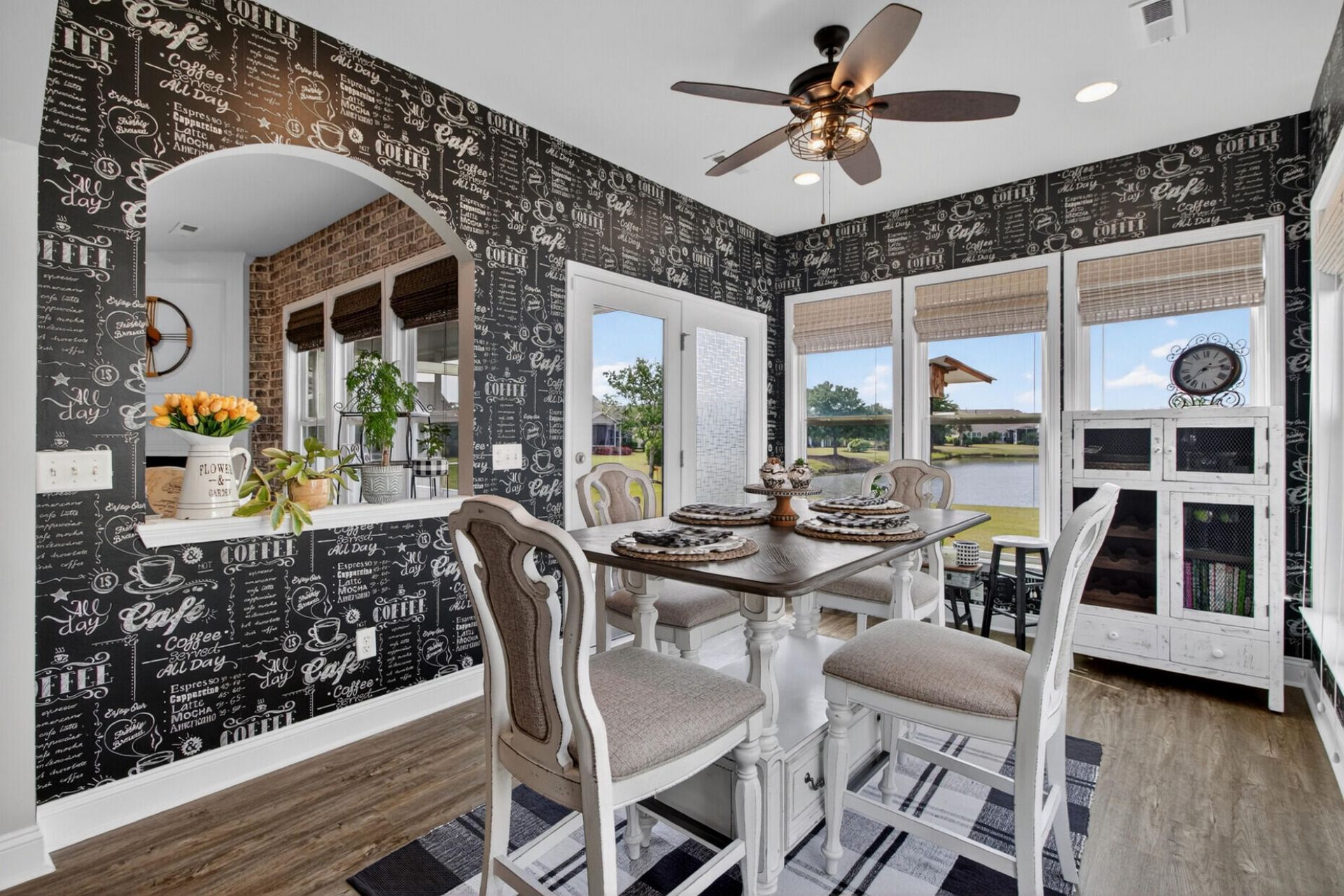 510 Tranquil Waters Way Photo 21