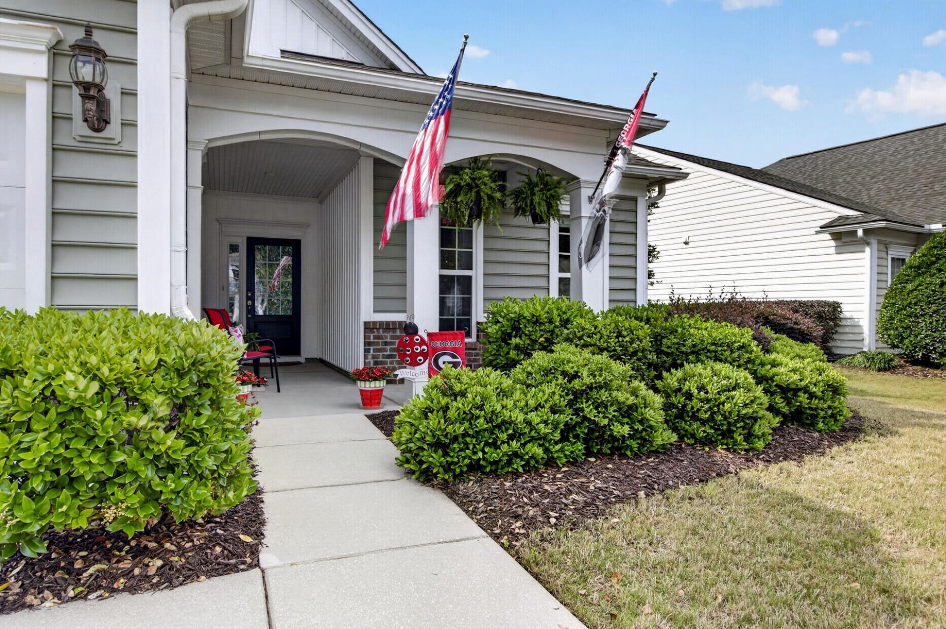 510 Tranquil Waters Way Photo 4