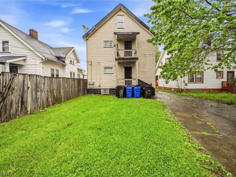 4150 E 142nd Street, Cleveland, OH 44128 Photo 3