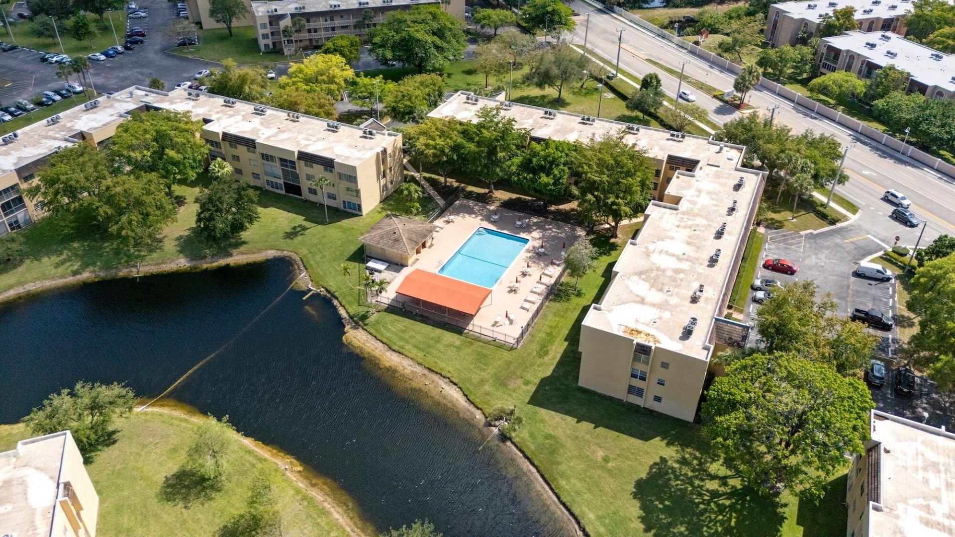 5890 NW 64th Avenue, Unit 308, Tamarac, FL 33319 Photo