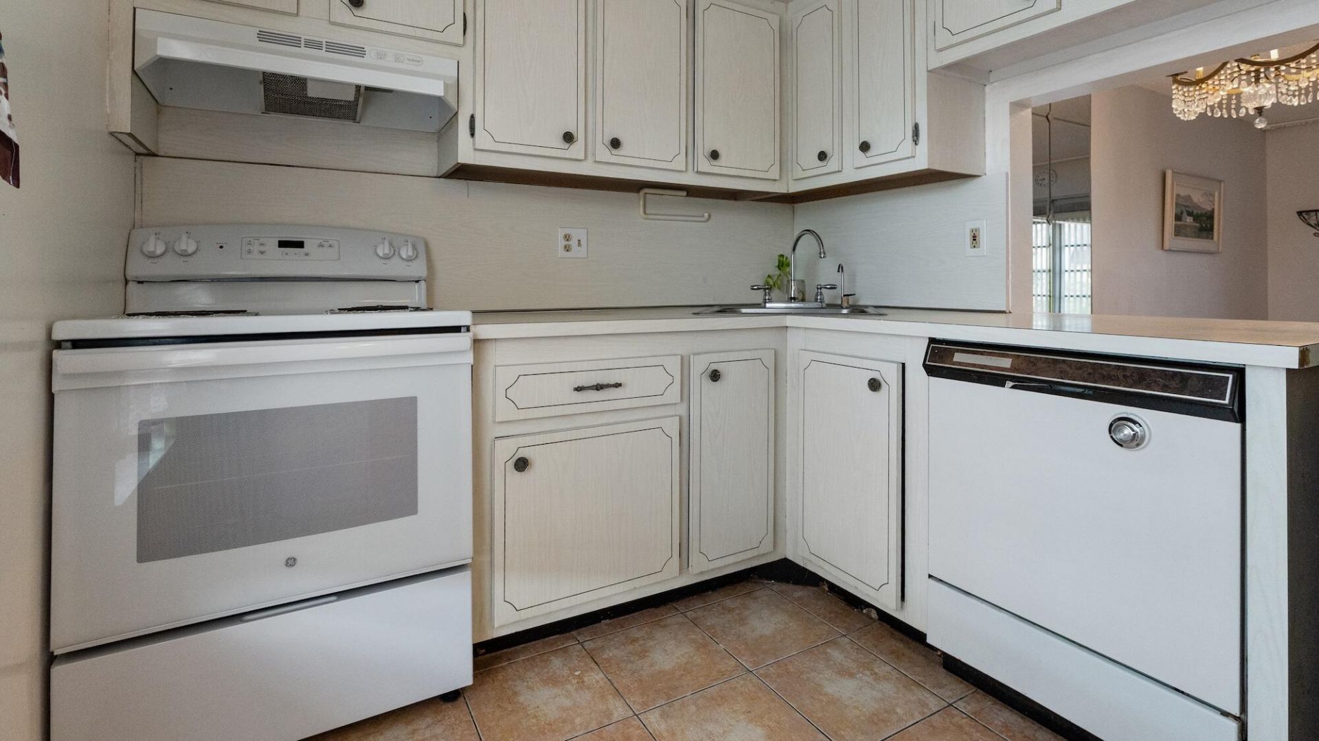 5890 NW 64th Avenue, Unit 308, Tamarac, FL 33319 Photo