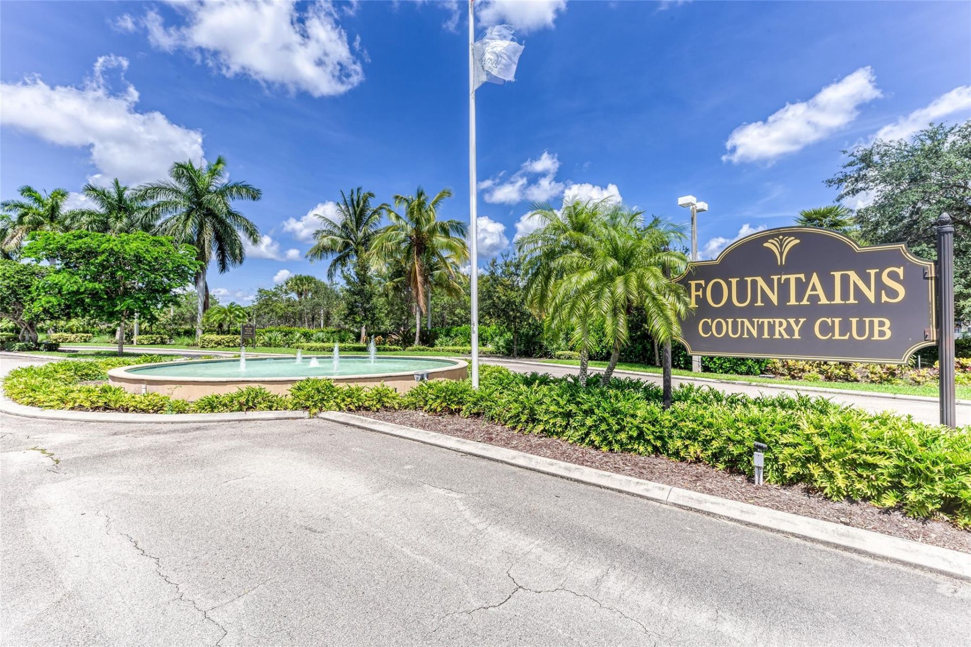 4702 Fountains Drive S, Greenacres, FL 33467 Photo