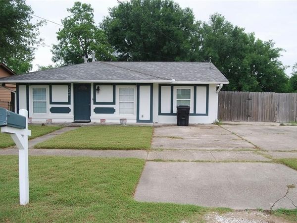 7525 DEVINE Avenue , New Orleans, LA 70127
