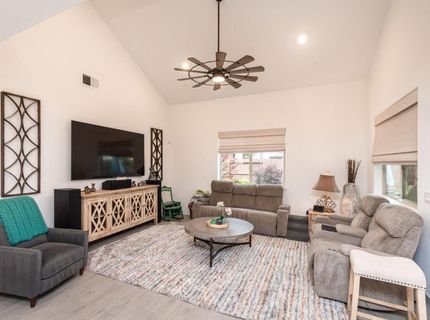 9024 Orlov Way, Roseville, CA 95747 Photo