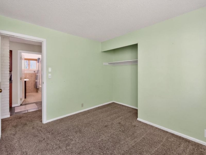 933 Robin Hill Drive, New Richmond, OH 45157 Photo 23
