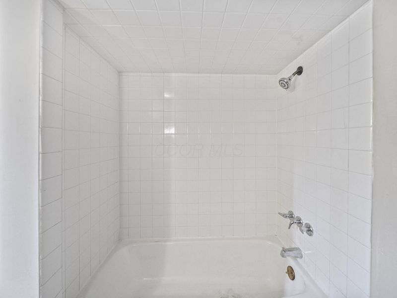 325 E Chestnut Street, Lancaster, OH 43130 Photo 45