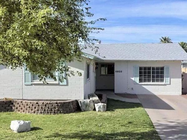 6928 E ALMERIA Road, Scottsdale, AZ 85257