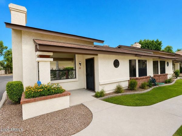 1550 N STAPLEY Drive, Unit 52, Mesa, AZ 85203