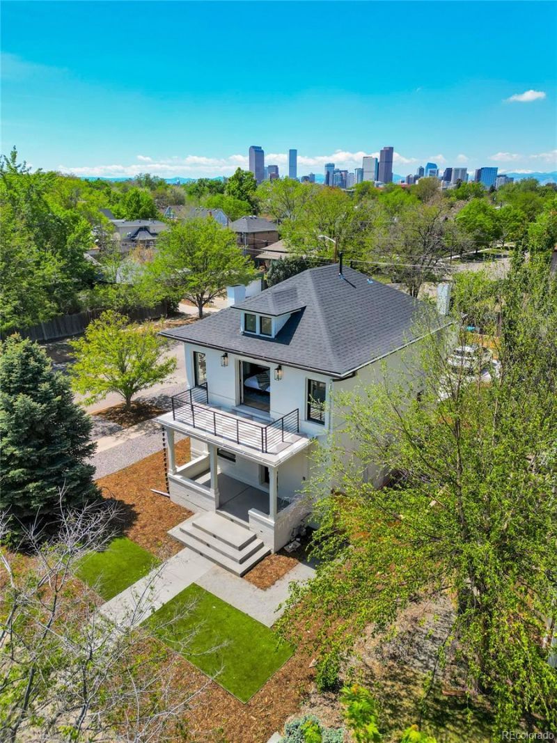 2905 N Vine Street, Denver, CO 80205 Main Photo